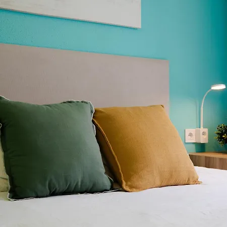 Beachfront Tiffany Design *