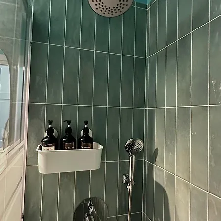 Beachfront Tiffany Design