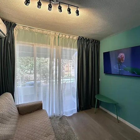 Beachfront Tiffany Design Apartman Estepona