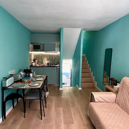 Beachfront Tiffany Design Apartman Estepona