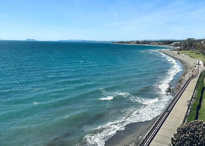 Beachfront Tiffany Design Apartment Estepona